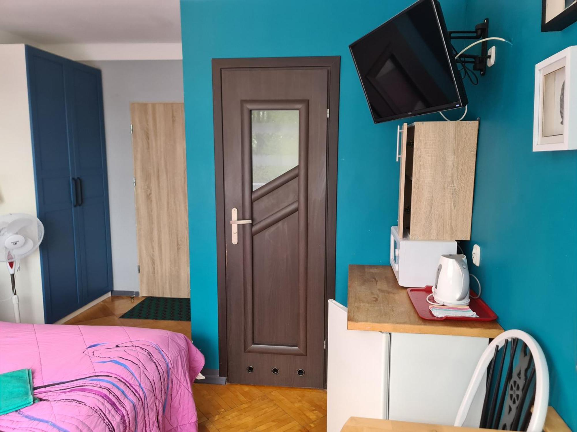 Hel-Tour Pokoje Goscinne Władysławowo Esterno foto