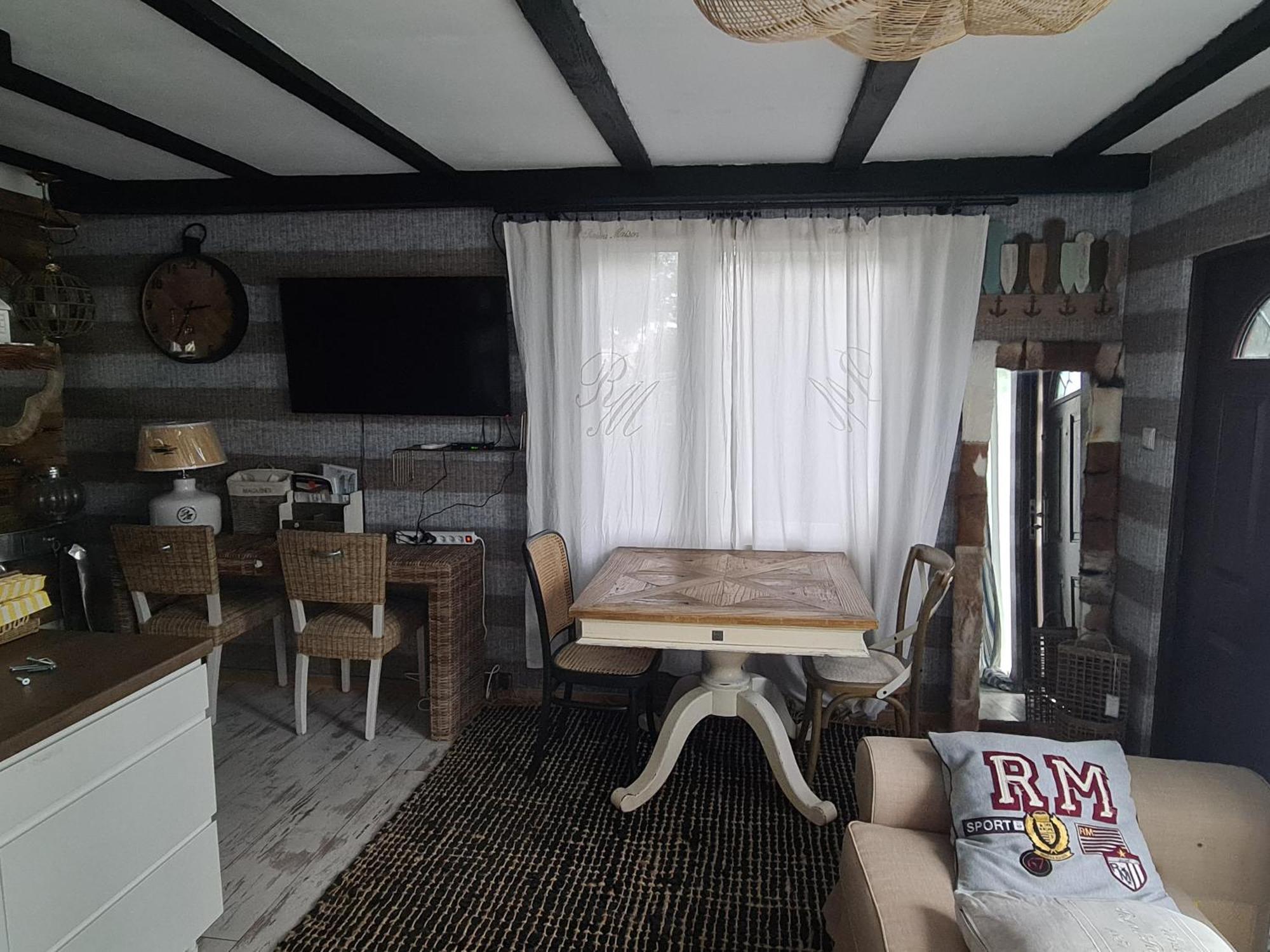 Hel-Tour Pokoje Goscinne Władysławowo Esterno foto